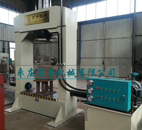 YM-315噸龍門液壓機