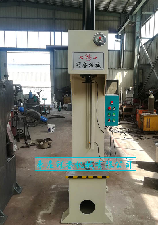 20t單臂液壓機(jī)實(shí)物圖